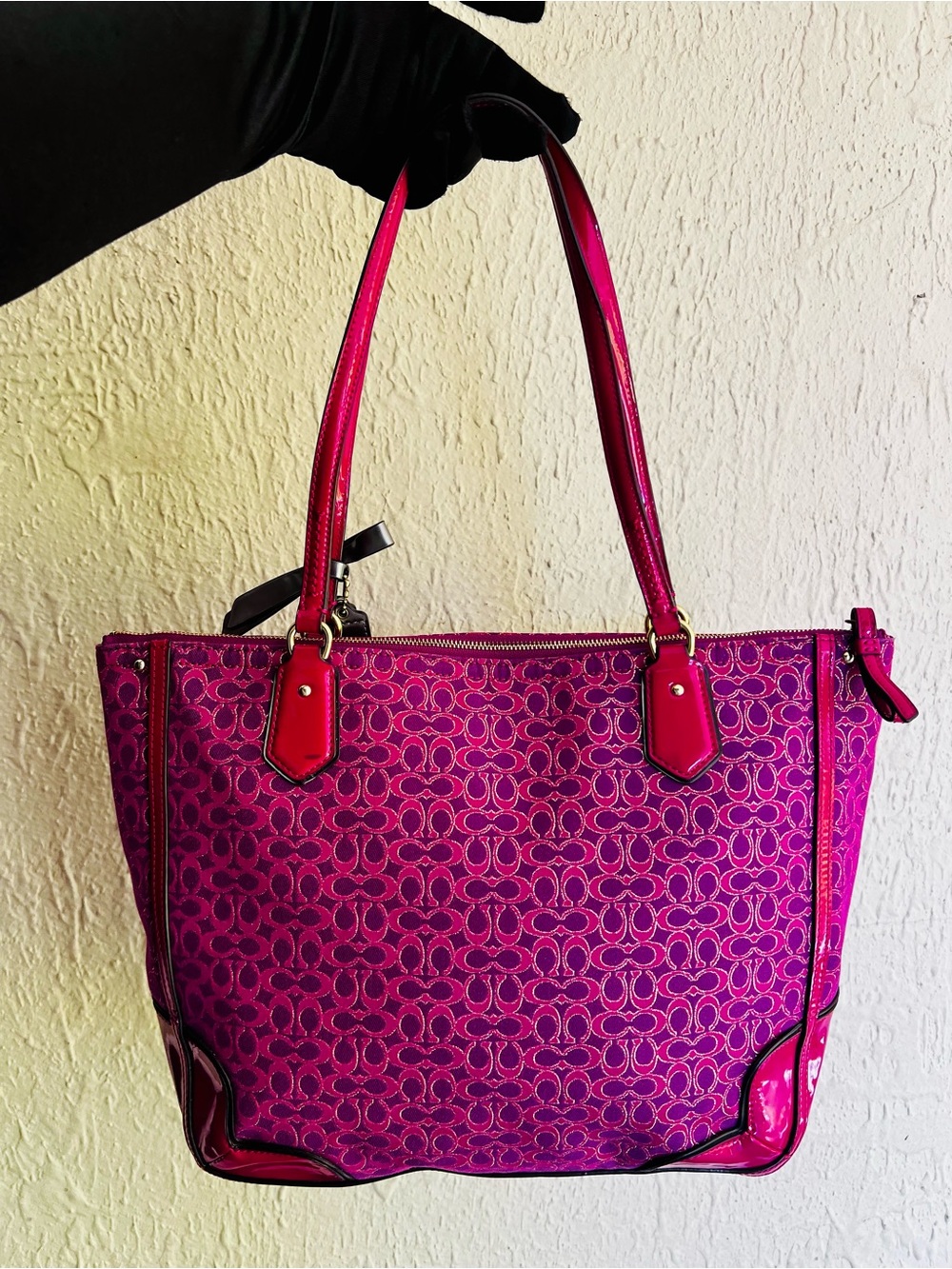 Coach Poppy Signature Metallic Outline Tote - Picture 2 of 10